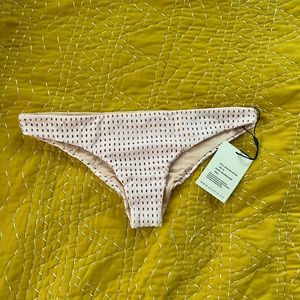Acacia Makai Mesh Bottom